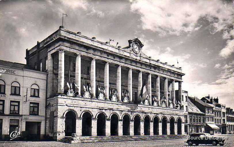 59 Hazebrouck Hotel de Ville II.jpg